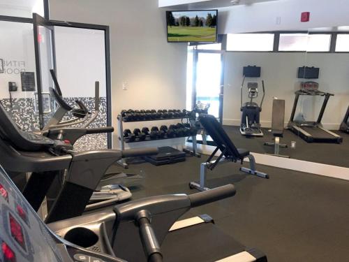 Gimnasio o equipo deportivo en Qualicum Beach Ocean Suites