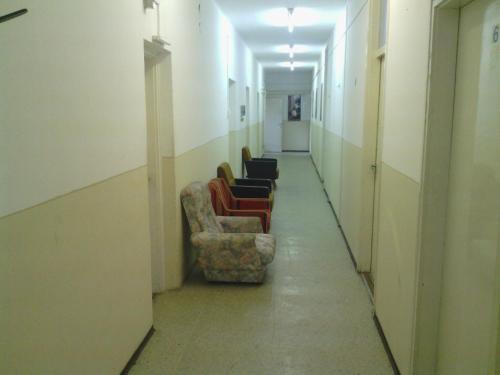 Ruang duduk di Centrum Panzió
