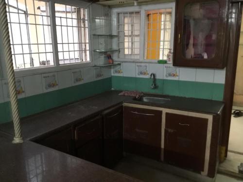 Gambar di galeri bagi SREE SATYA NIVAS OPP. SBI SRINAGAR VIZAG di Maddilapālem