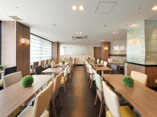 Restaurace v ubytování Keio Presso Inn Otemachi