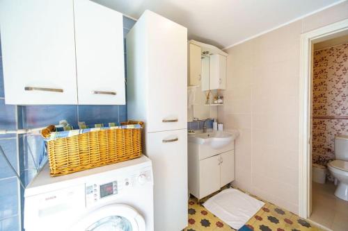 Dapur atau dapur kecil di TaLiva Pavillon