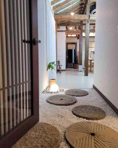Imagen de la galería de Suncheon 20 days hanok private stay, en Suncheon