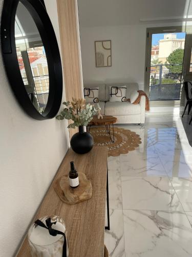 Duplex en bord de mer avec piscine et parking