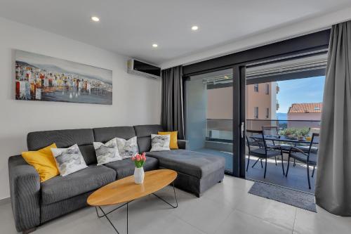 Posedenie v ubytovaní Apartment Sky Makarska