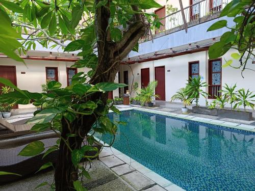 Bazén v ubytování Keola Hotel Legian nebo v jeho okolí