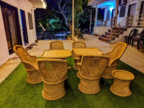Gallery image of V J Farmstay in Garudeshwar