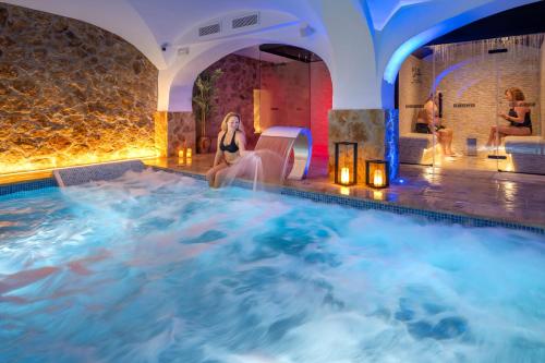 Πισίνα στο ή κοντά στο Hotel GHT Neptuno-Tossa & Venus SPA