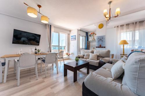 Malagasuite Seaside Penthouse with 2 Car Parking