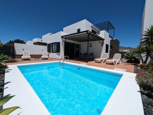 Casa Marta, private pool, free WiFi