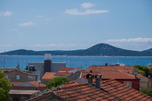 Three-Bedroom Premium Holiday Home Atmosfera with Private Pool&Sauna