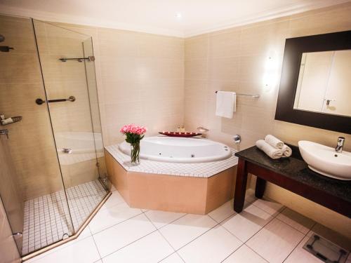 Bilik mandi di Blackrock Hotel