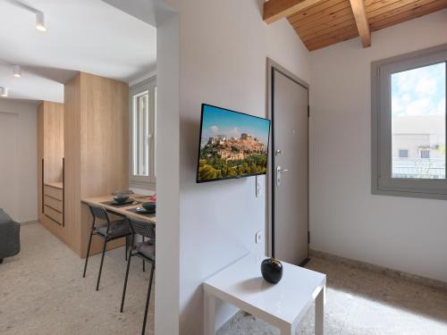 Top-Floor Studio in the Heart of Monastiraki