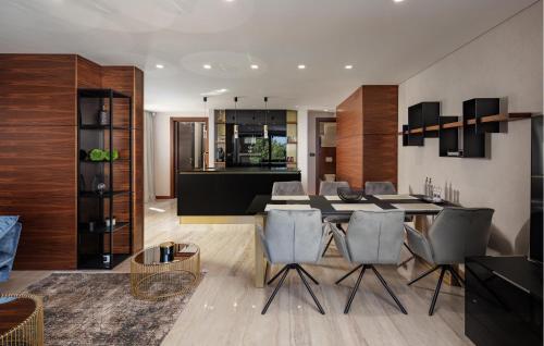 Amazing Apartment In Malinska