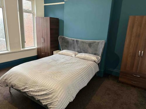 Легло или легла в стая в Comfortable Room in Shared Sheffield Detached House - Room 3