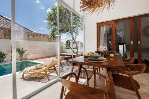 Πισίνα στο ή κοντά στο Private Jacuzzi - Central - Canggu 3BR