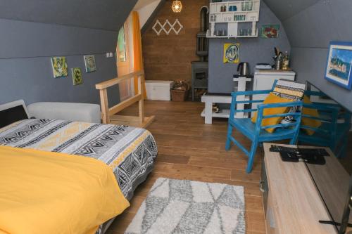 Postel nebo postele na pokoji v ubytování 4NORTH Tiny house on the Durmitor's ring
