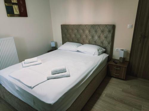 Ένα ή περισσότερα κρεβάτια σε δωμάτιο στο Lucy's luxury I
