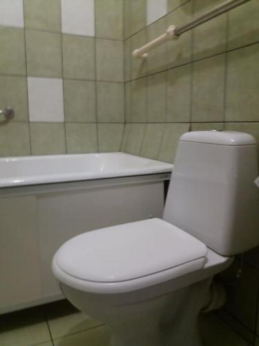 Koupelna v ubytování Apartment in Pašilaičiai. Self check-in. Parking