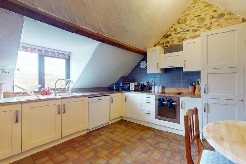 Dapur atau dapur kecil di Kiri and Norton - joint booking