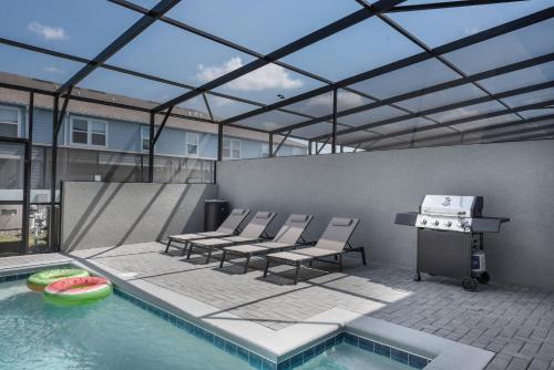 4226 Windsor Island 13guests 5BDR pool near Disney photo 22
