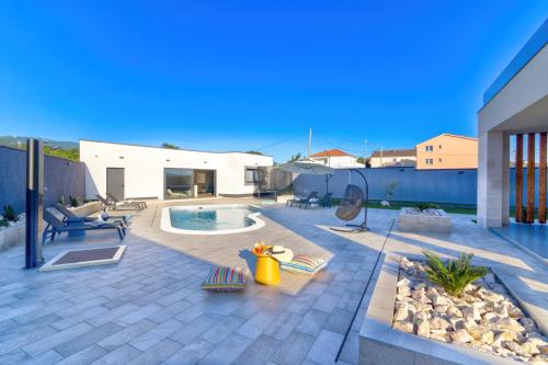 Villa ONE by aneo travel
