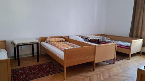 Postel nebo postele na pokoji v ubytování Gästehaus