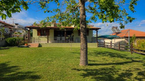 Potidaia Elegant Summer House