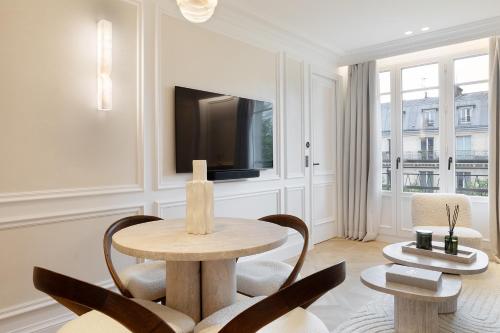 TheLander - Serviced Apartments in Champs Elysées