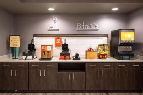 Παροχές για τσάι/καφέ στο Hampton Inn & Suites Manteca