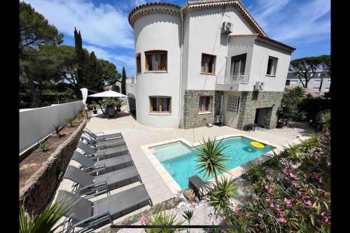 Élégance Villa à Saint-Raphaël