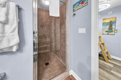 Palms of Destin, Gulf and pool views, Great amenities photo 18