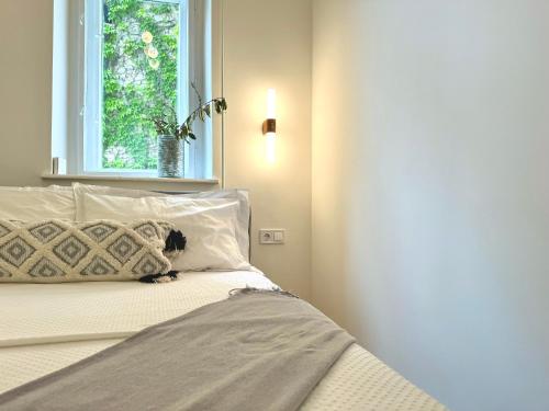 Buda Retreat - Modern 2BR 1117 Budapest, M??ricz Zsigmond k?¶rt?©r 16 kép - 3