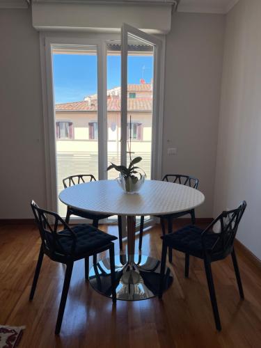 Top floor Porta Romana & Boboli Garden apartment