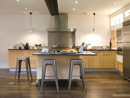 Large Luxury Loft with AC 3 to 4 Bedrooms Montorgueil Louvre