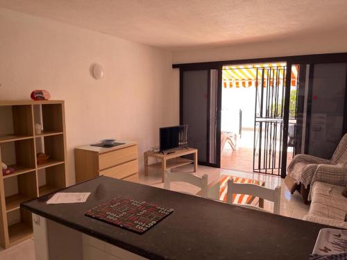 Ground floor self catering 1 bed Apartment 8A1, Los Cristianos, Tenerife