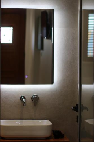 Imagen de la galería de Faidra, en Himare