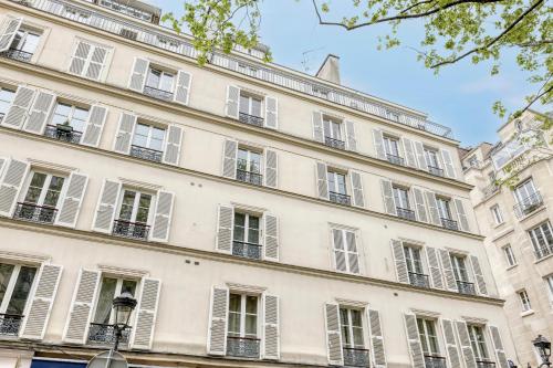 Homely & Pleasant T2 flat in the Heart of Paris