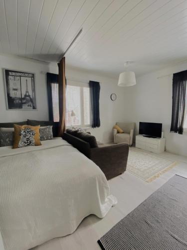 Foto Unique wood house apartment, FREE PARKING 1