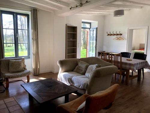 Photo de la galerie de l'établissement Petite Maison de charme 19ème, à Vaas