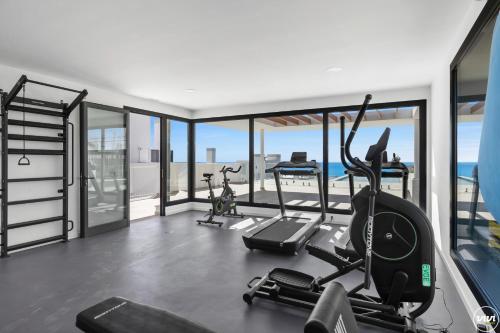 Penthouse Diamond - Private Pool, Terrace, Sea View, Gym & BBQ