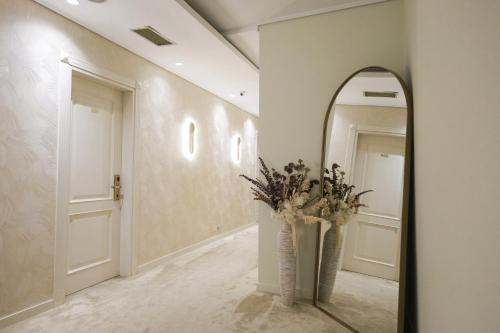 ティラナにあるGolden City Hotel , Tiranaのギャラリーの写真