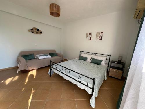 Gallery image of Holiday Apartments Dhermi in Dhërmi