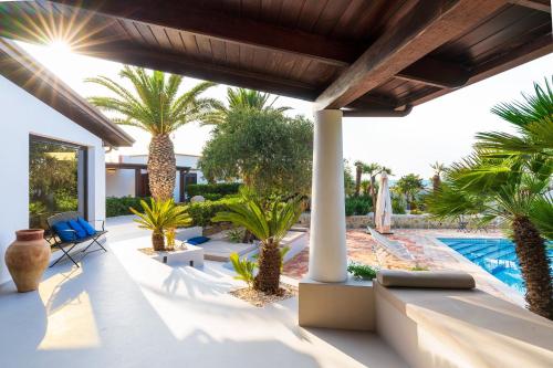 Cala Mancina photo 3