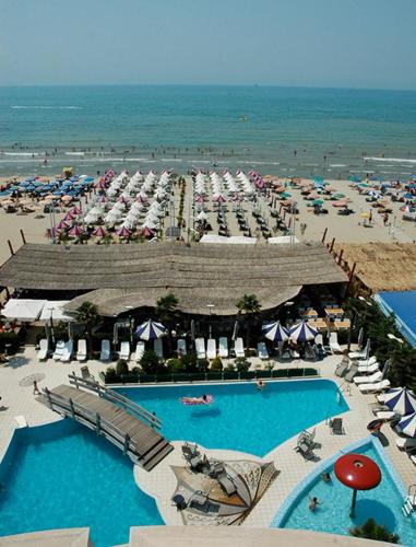 Fotografie z fotogalerie ubytování Vela Hotel Restaurant v destinaci Golem