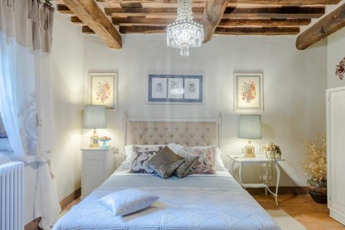 Gallery image of Casa Cassettari, Apartment with Garden and pool in Ghivizzano
