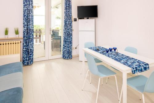 Gallery image of Virgilius Living Apartments in Sirmione