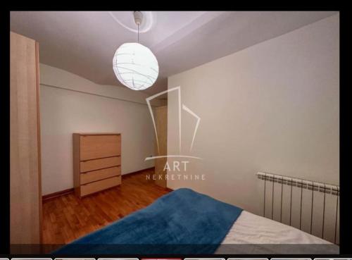 Cama o camas de una habitación en Cozy apartment in Vračar +garden