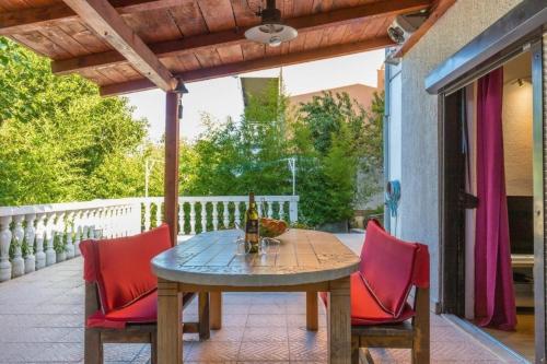 Wohnung in Crikvenica mit Großer Terrasse