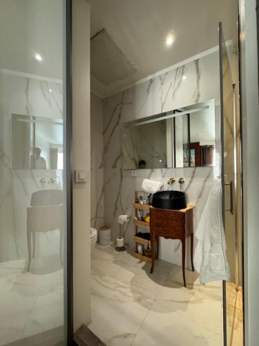 Venue C - Luxurious & Spacious - Mansion - Elevator - Patio