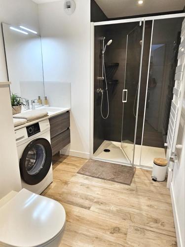 T2 design proche gare/Intra-M/Sillon, garage privé